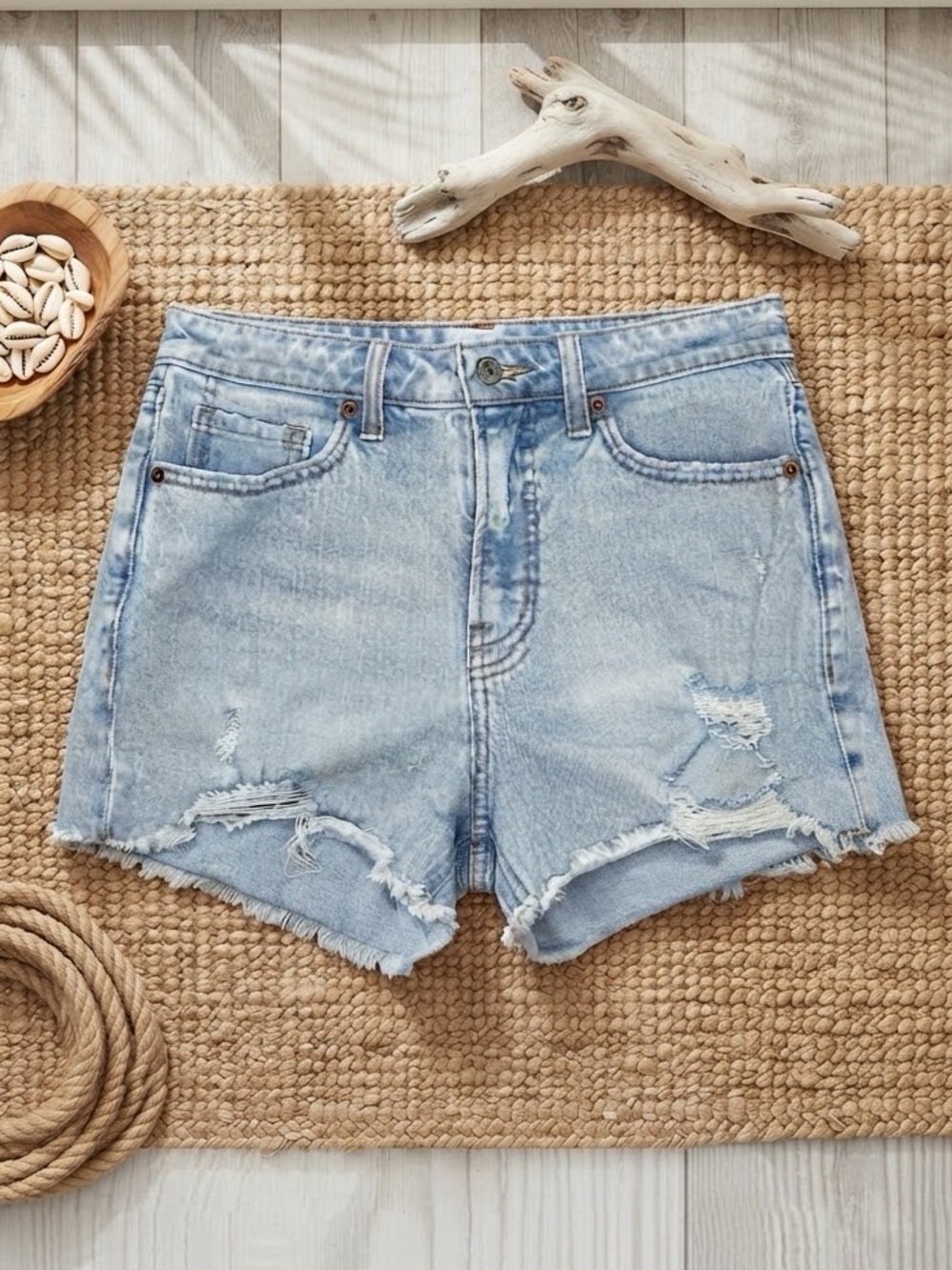 OLD NAVY OG High-Rise Raw Hem Jean Shorts | Light Wash Distressed